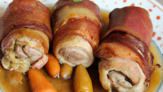 Cailles farcies à la broche