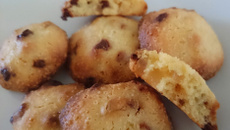 Petits biscuits aux pépites de chocolat et citron confit