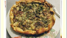 Une tarte champignons et pommes de terre savoureuses