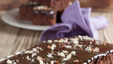 Gâteau au chocolat gingembre et noisettes