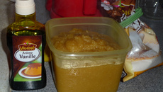 Compote de pommes maison à la noix de coco et arôme vanille