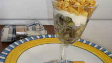 Crumble courgettes-aubergines et kiri en verrine