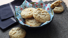 Cookies au chocolat blanc en 2 minutes au Cuisine Companion