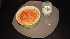 Soufflé de confit de canard aux pommes et sa chantilly de camembert