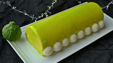 Bûche combava, citron, amandes
