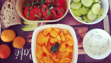 Déjeuner léger pour l'été