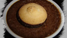 Petits pots de crème au chocolat corsé de T. Deseine