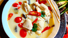 Soupe thaï au poulet (Tom Kha Kaï)