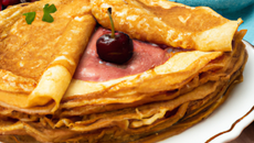 Gâteau de crêpes à la cerise