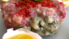 Tartare de bar aux huîtres