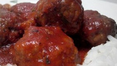 Grill de boulettes de thon blancs aux capres et sa sauce tomate saveur maison