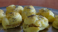 Petits choux apéritifs au foie gras