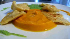 Raviolis de canard sur duo de velouté