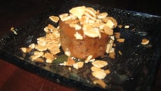 Mini cake fourrés a la confiture de pêche