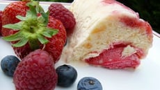 Vacherin au melon et fruits rouges