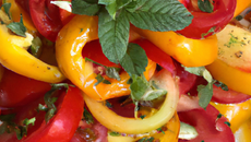 Salade de piments et tomates