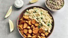 Patates douces rôties, semoule aux petits pois et rillettes de sardines