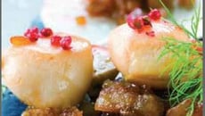 Saint-Jacques tout juste rôties aux marrons glacés