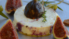 Fromage de brebis poélé aux figues
