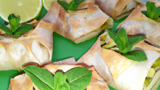 Croûtes feuilletées aux pommes granny et citron vert