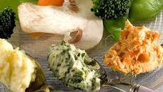 Panaché de légumes vapeur aux trois beurres composés