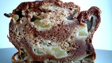 Gâteau marbré pomme-cannelle