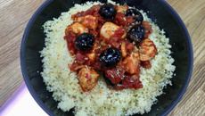 Cocotte de poulet au chorizo et aux olives