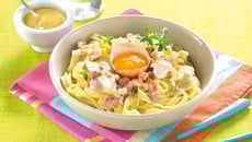 Tagliatelles à la carbonara lardons, crème, moutarde