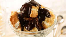 Profiteroles au Philadelphia et à la liqueur