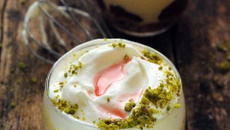 Trifle très fraise et tout le reste !