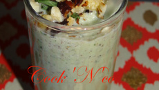 Smoothie de concombre à l'estragon et fromage de chèvre frais