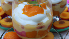 Verrines à l'abricot et aux spéculoos