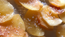 Pommes de terres confites à la fleur de sel