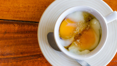 Œuf à la tasse (au micro-ondes)