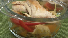 Wok de légumes au poulet en cocotte