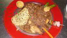 Entrecôte poêlée sauce girolle et vin jaune