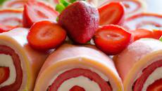 Roulé à  la fraise