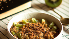 Crumble à la banane, kiwi et noix de coco