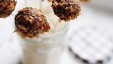 Sucette de cake pop's à la confiture de châtaignes Bonne Maman 