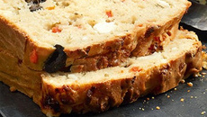 Cake aux deux olives