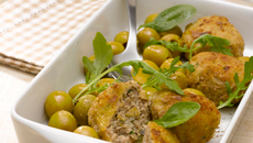 Croquettes de veau aux olives vertes