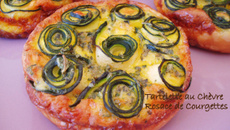 Tartelette au chèvre et rosace de courgettes