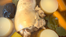 Pot au feu de chapon traditionnel