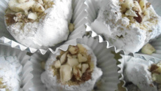 Touagins aux amandes