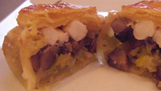 Feuilleté de sole aux champignons et aux poireaux