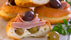 Cakes au jambon et aux olives