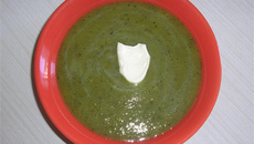 Soupe glacée de courgettes