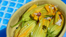 Fleurs de courgettes gratinées