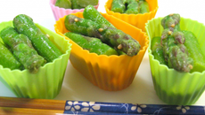 Asperges sauce sésame et wasabi