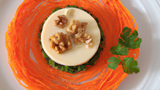 Rosace de noix de Saint-Jacques et mousseline de carotte à la coriandre